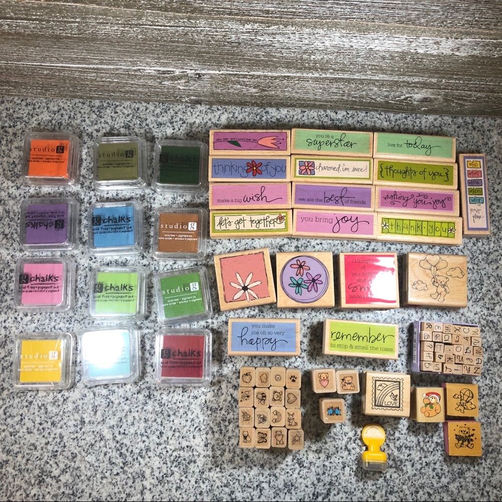 Lot: Rubber Stamps and Stamp Pads